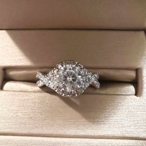 Verragio designer engagement ring